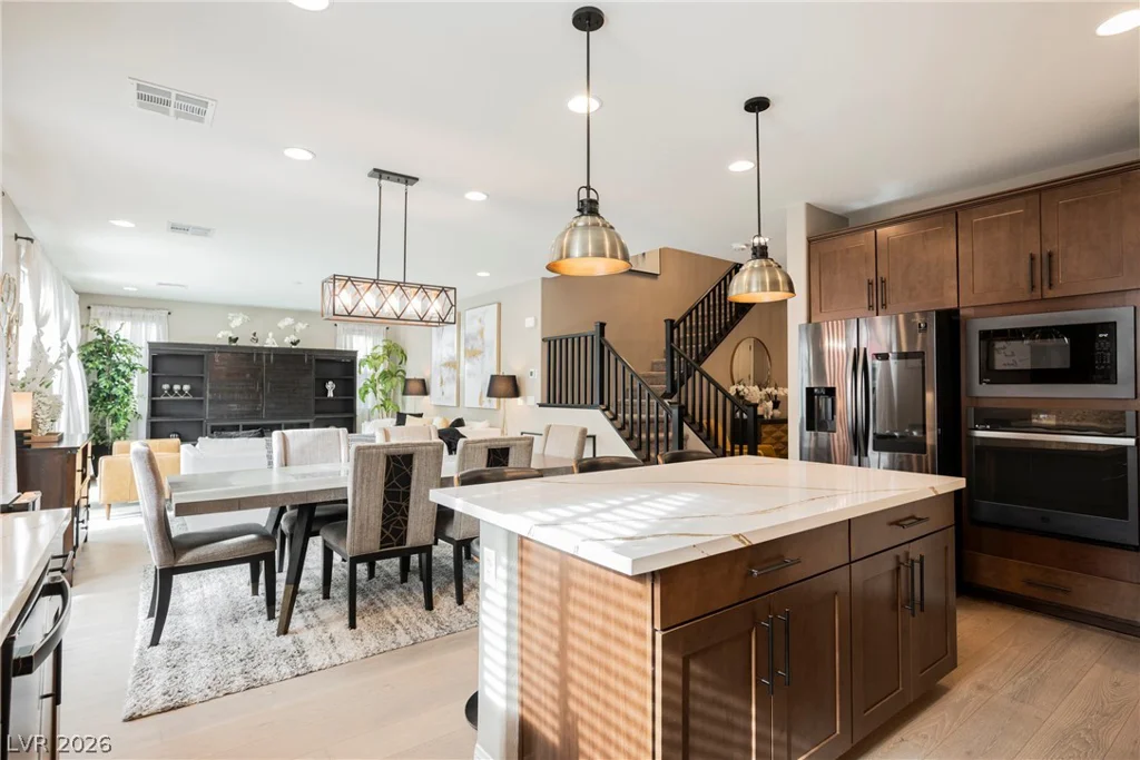 10145 Matter Overlook, Las Vegas, NV 89178
