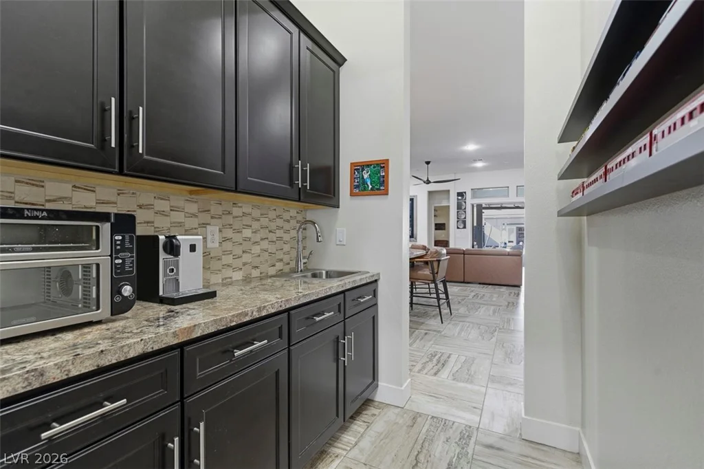 1211 Lake Heights, Henderson, NV 89002