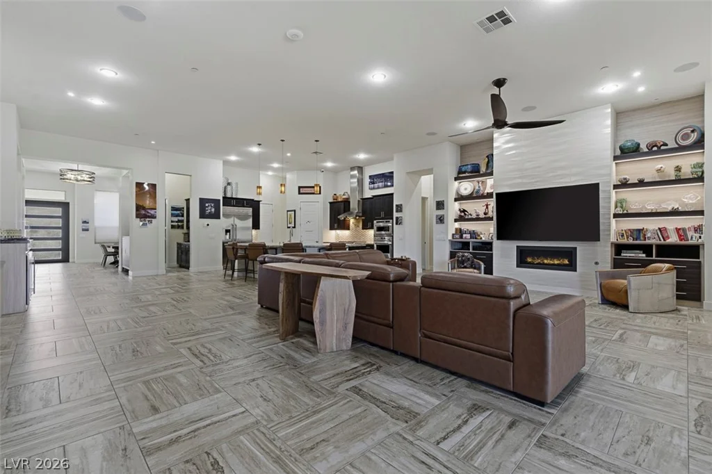 1211 Lake Heights, Henderson, NV 89002