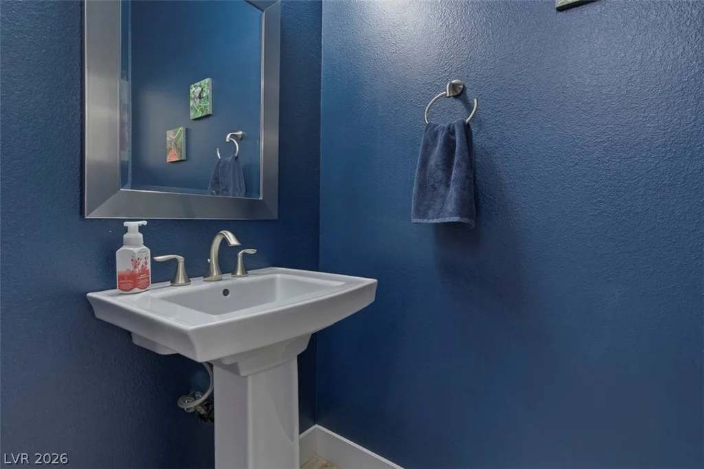 1211 Lake Heights, Henderson, NV 89002