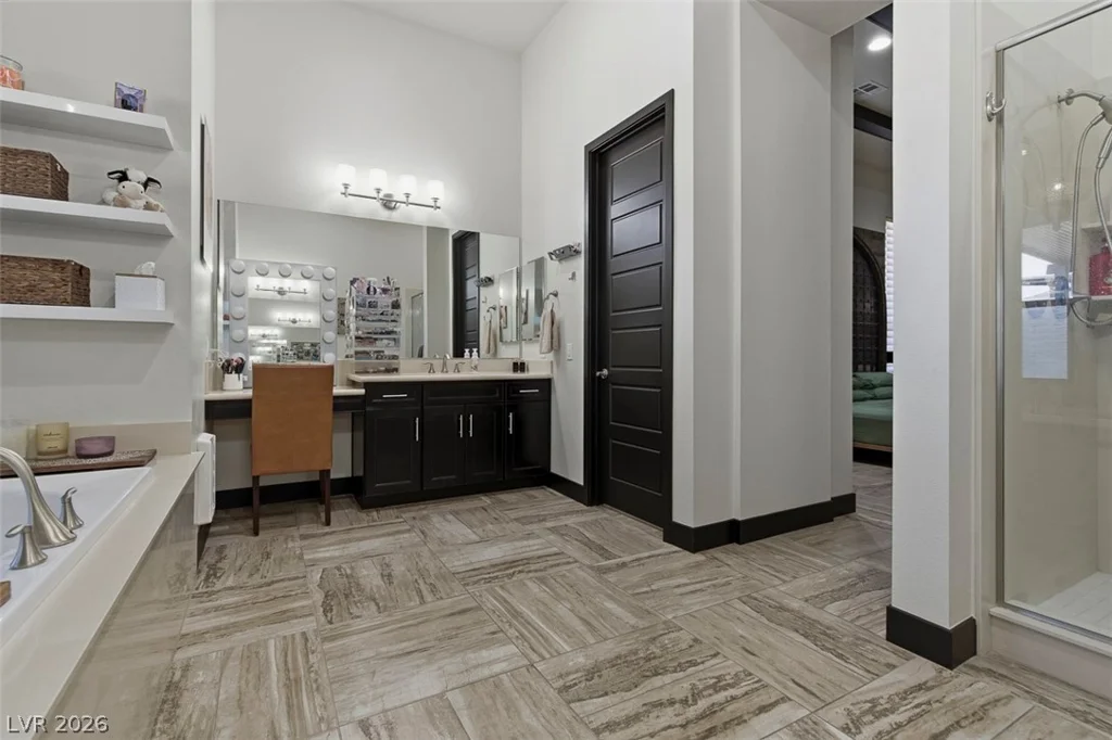 1211 Lake Heights, Henderson, NV 89002
