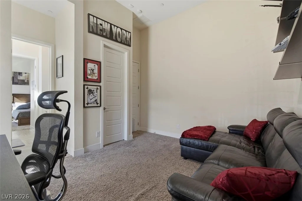 1211 Lake Heights, Henderson, NV 89002