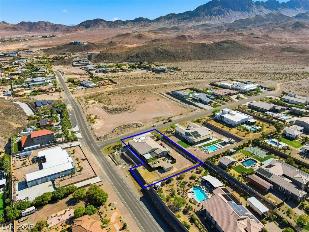 1211 Lake Heights, Henderson, NV 89002