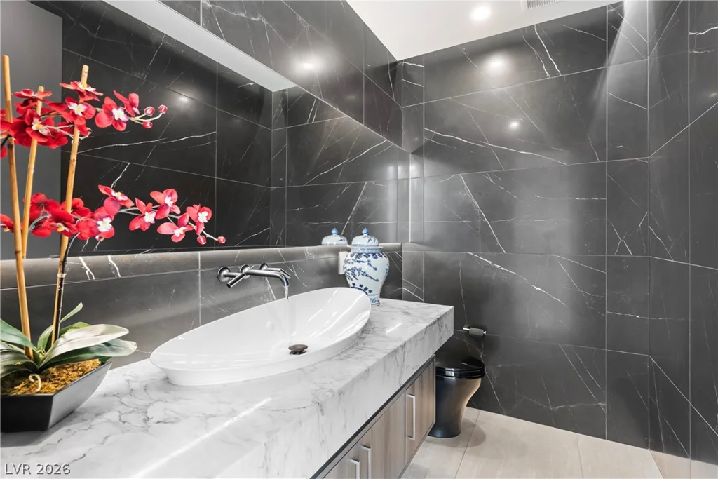 1550 Dragon Crest, Henderson, NV 89012