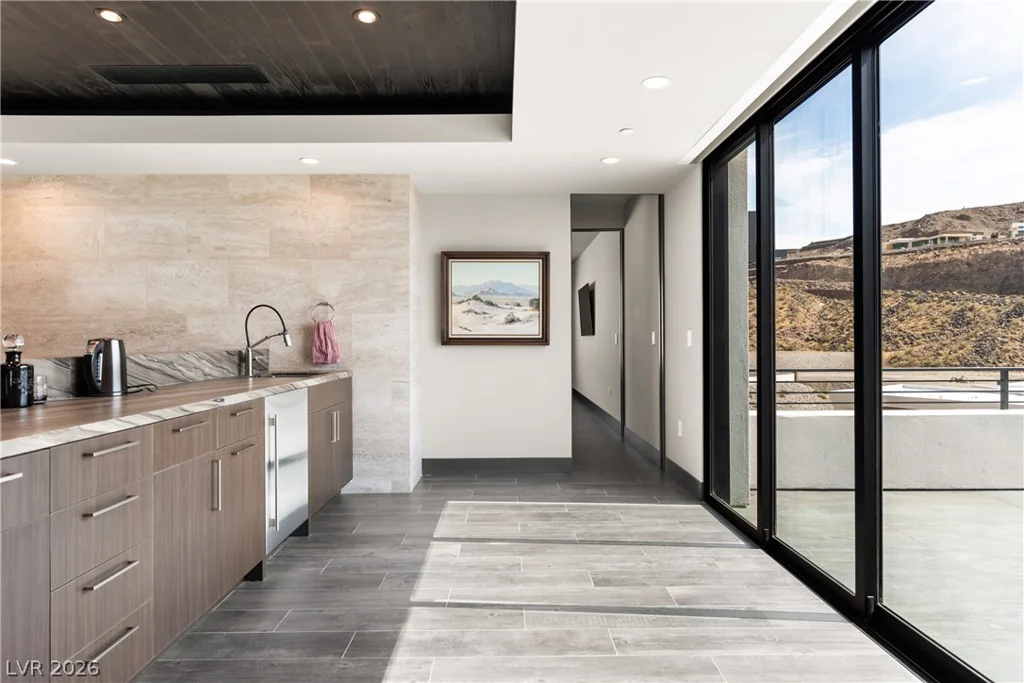 1550 Dragon Crest, Henderson, NV 89012