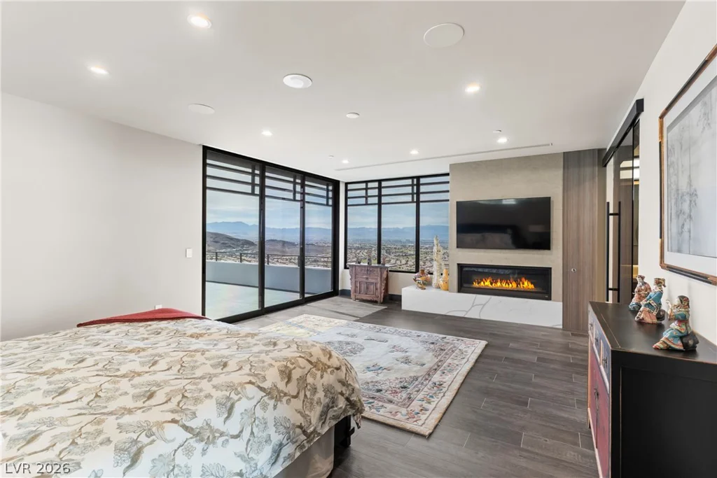 1550 Dragon Crest, Henderson, NV 89012