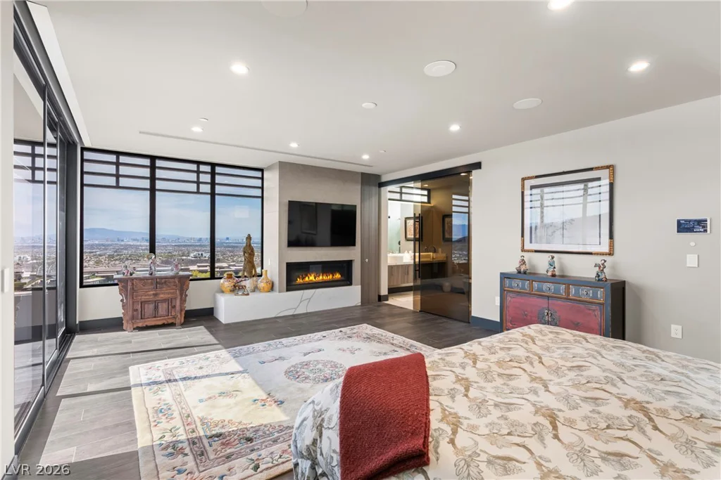 1550 Dragon Crest, Henderson, NV 89012