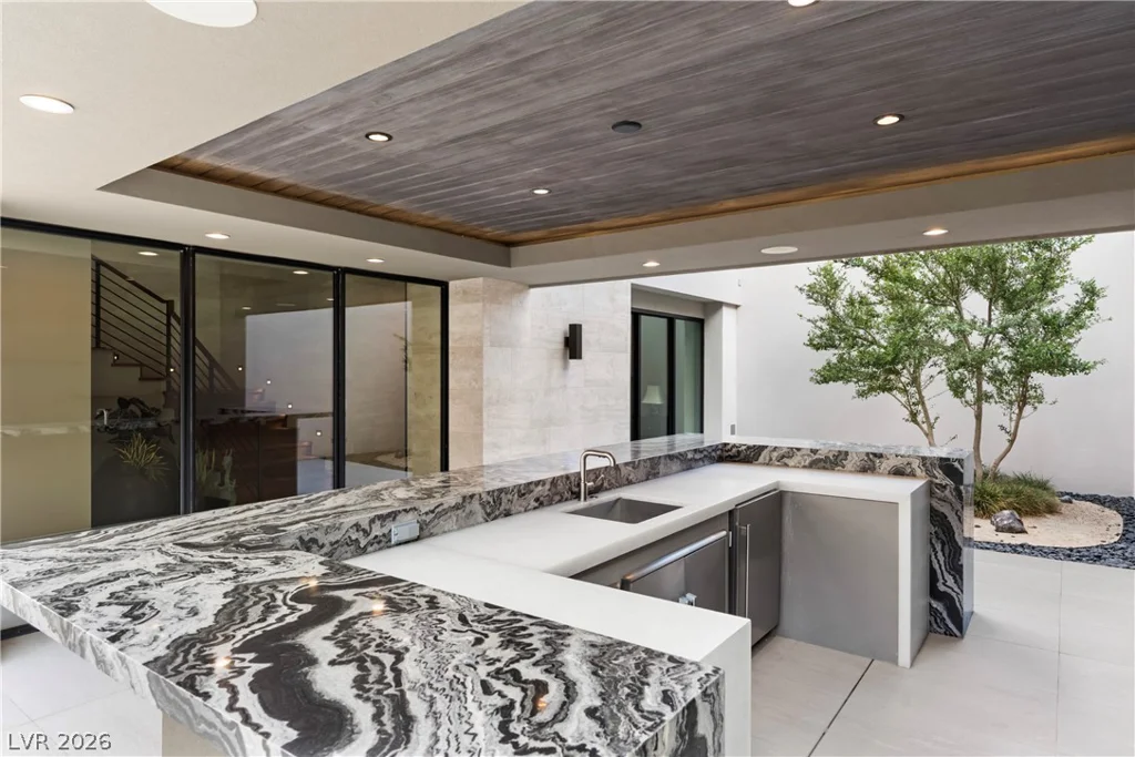 1550 Dragon Crest, Henderson, NV 89012