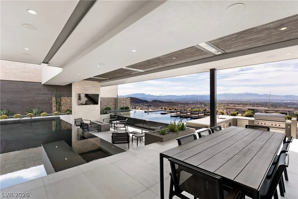 1550 Dragon Crest, Henderson, NV 89012