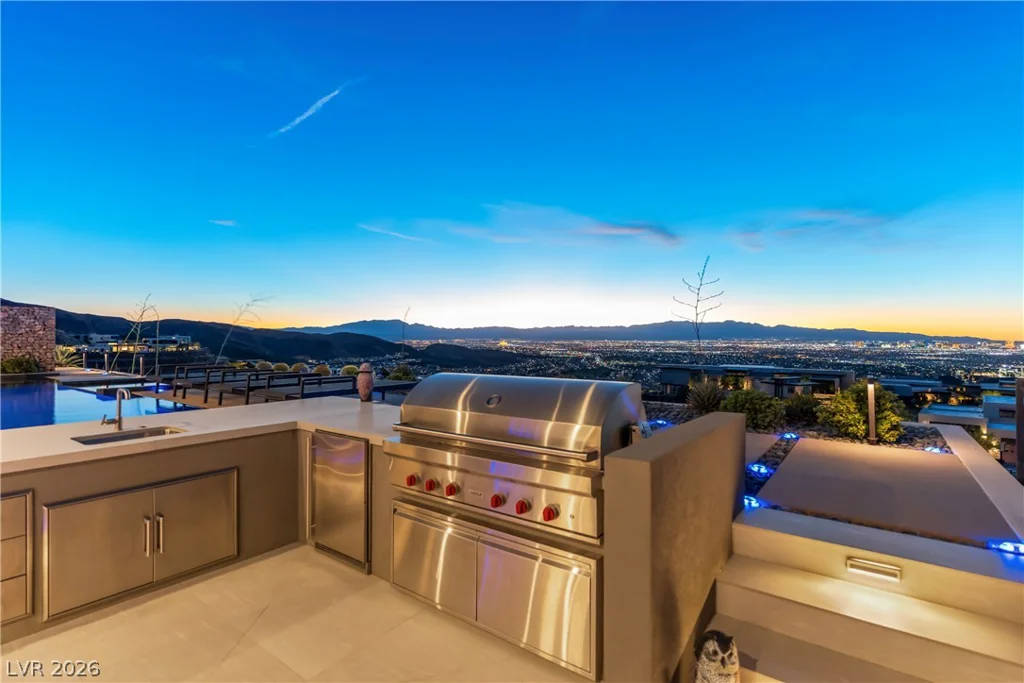 1550 Dragon Crest, Henderson, NV 89012