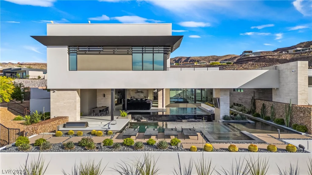 1550 Dragon Crest, Henderson, NV 89012