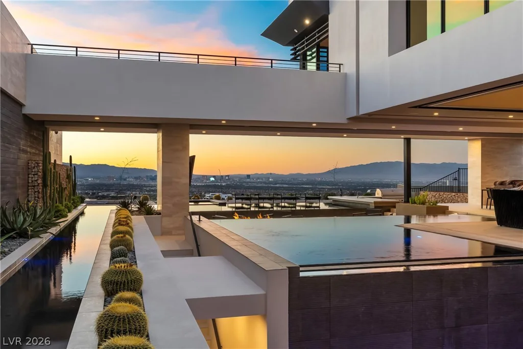 1550 Dragon Crest, Henderson, NV 89012