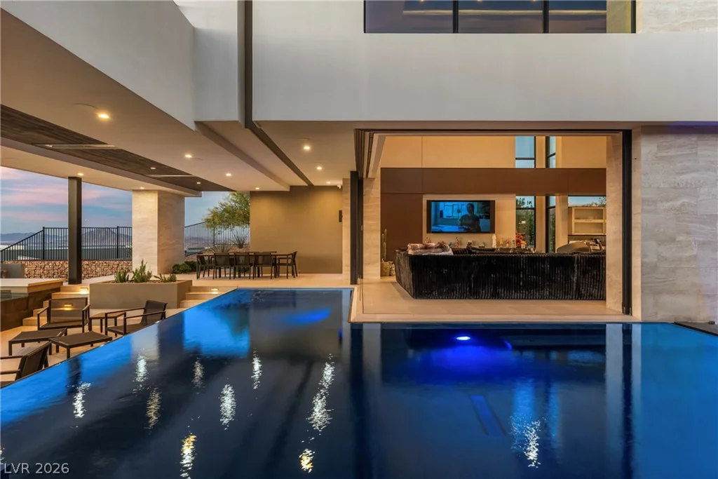 1550 Dragon Crest, Henderson, NV 89012
