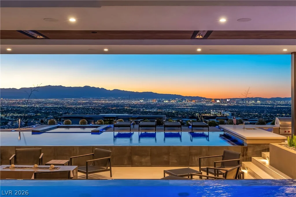 1550 Dragon Crest, Henderson, NV 89012
