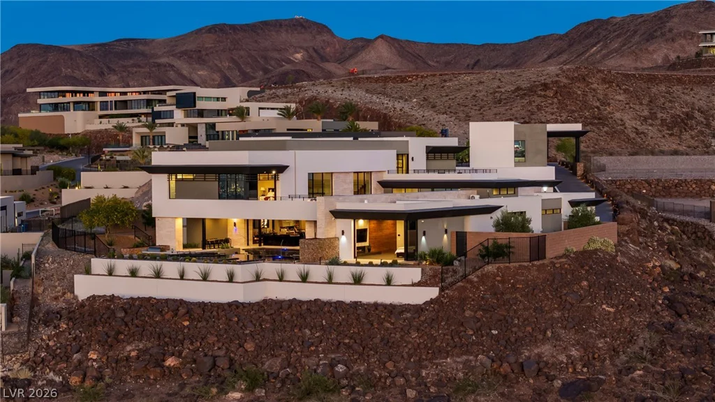 1550 Dragon Crest, Henderson, NV 89012