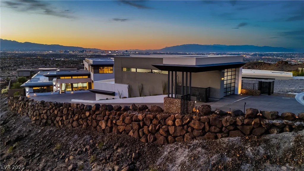 1550 Dragon Crest, Henderson, NV 89012
