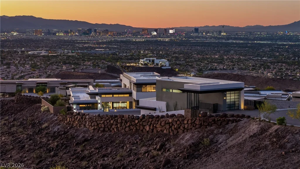 1550 Dragon Crest, Henderson, NV 89012