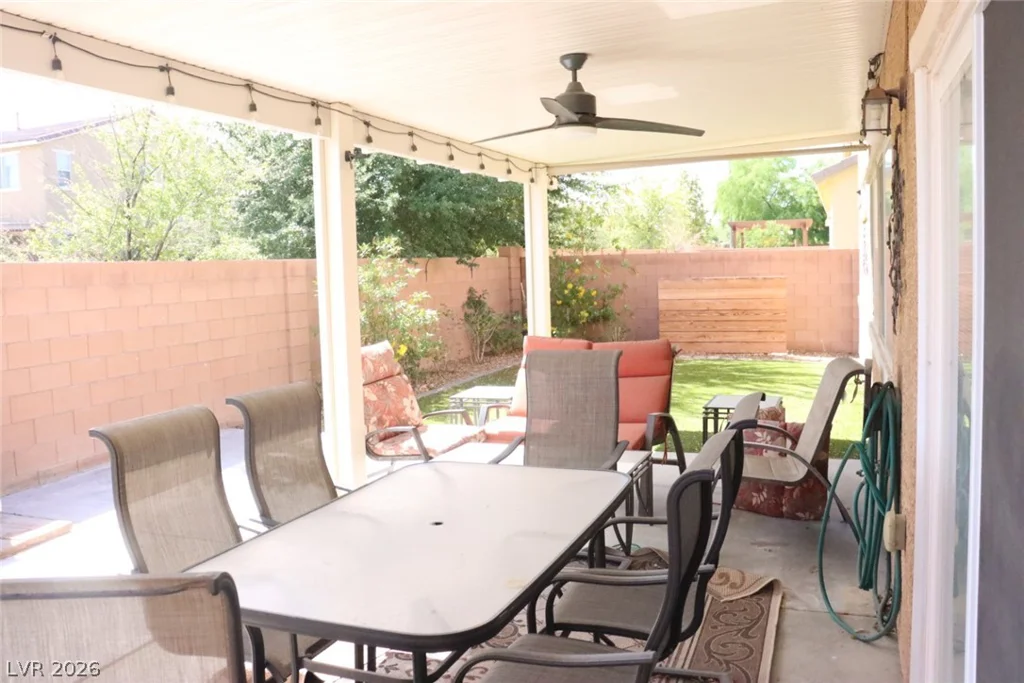 1517 Eagles Pass, North Las Vegas, NV 89084