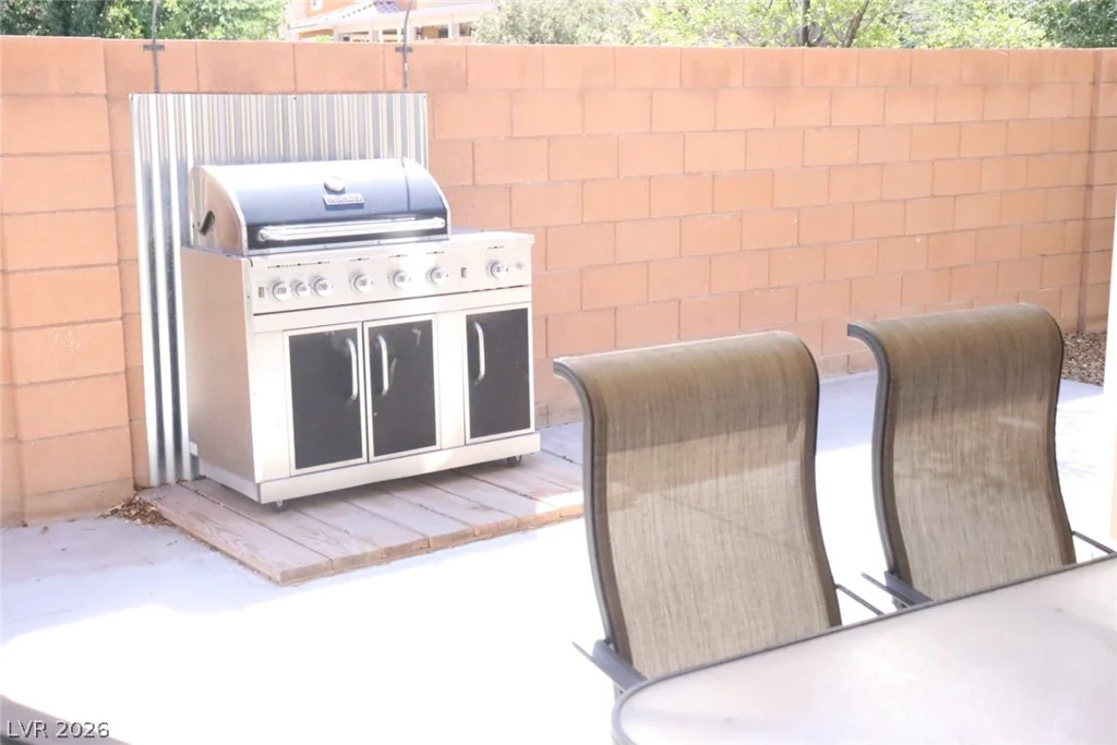 1517 Eagles Pass, North Las Vegas, NV 89084