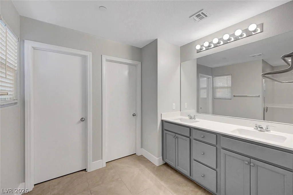 92 Mosso Niente, Henderson, NV 89011