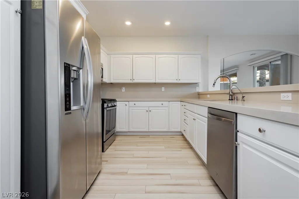9420 San Laguna, Las Vegas, NV 89134