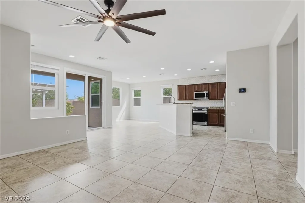 10408 Rugged Mountain, Las Vegas, NV 89166