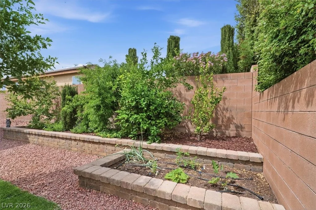 10408 Rugged Mountain, Las Vegas, NV 89166