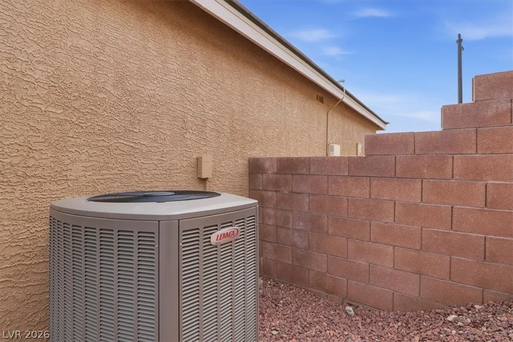 10408 Rugged Mountain, Las Vegas, NV 89166