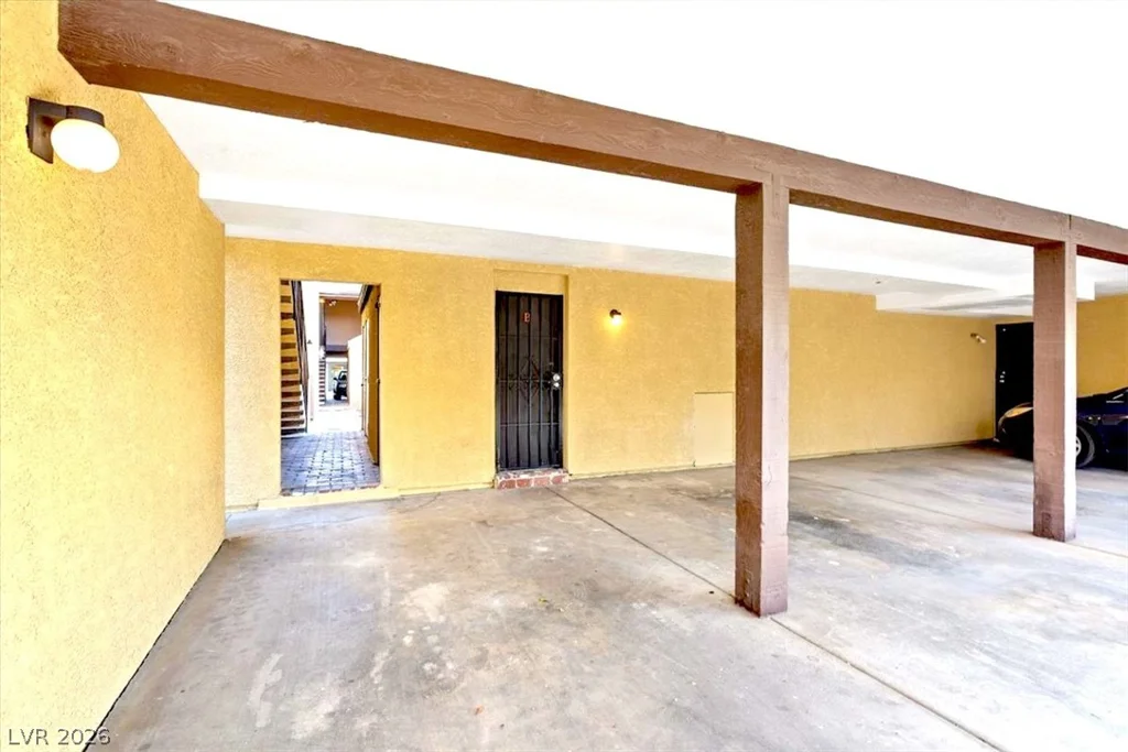 1404 Santa Anita, Las Vegas, NV 89119