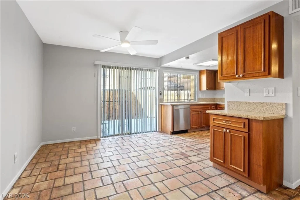 1404 Santa Anita, Las Vegas, NV 89119