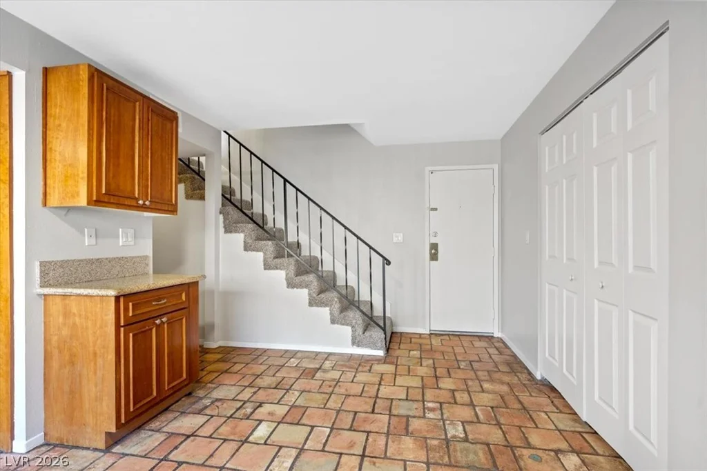 1404 Santa Anita, Las Vegas, NV 89119