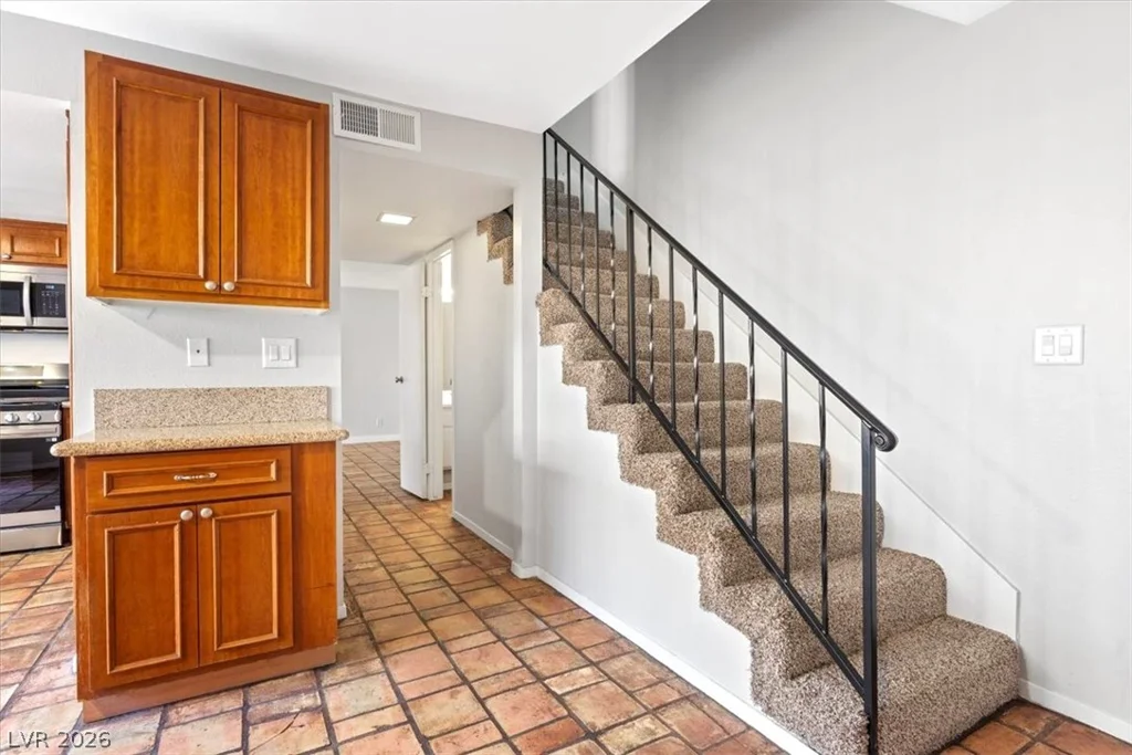 1404 Santa Anita, Las Vegas, NV 89119