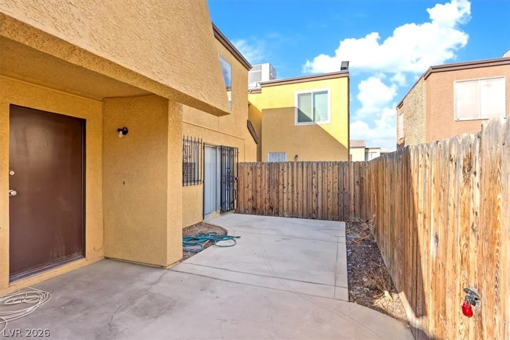 1404 Santa Anita, Las Vegas, NV 89119