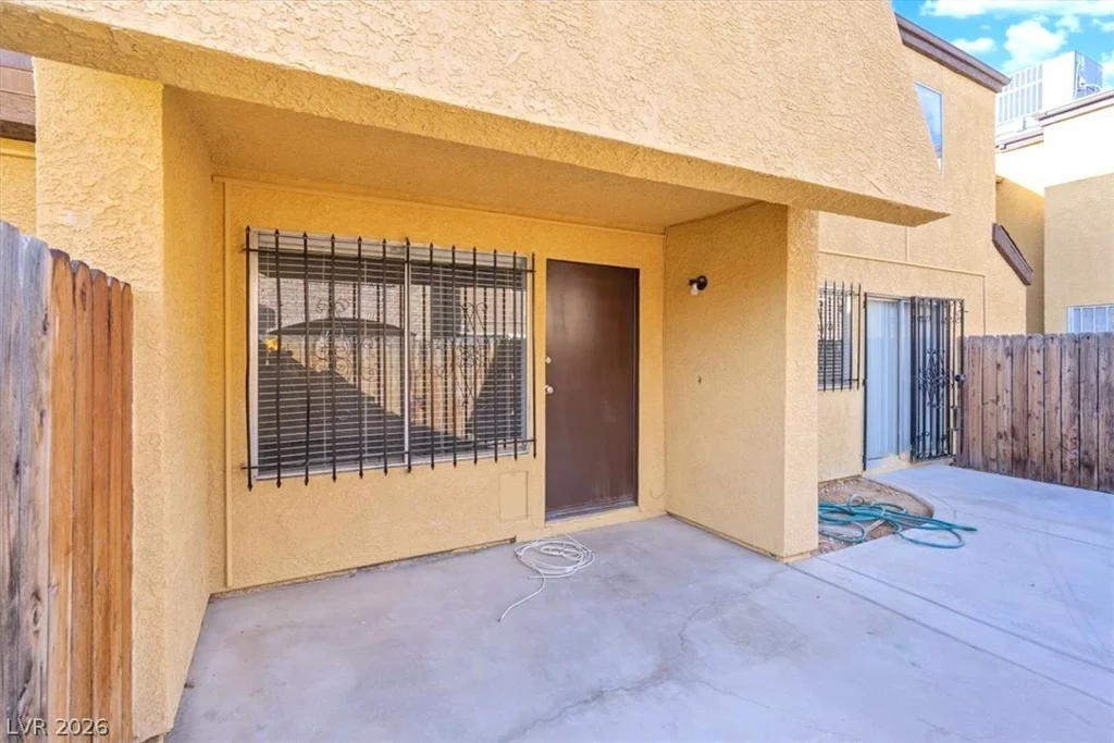 1404 Santa Anita, Las Vegas, NV 89119