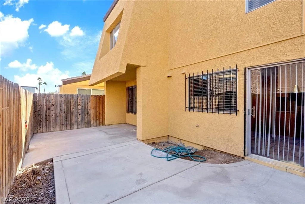 1404 Santa Anita, Las Vegas, NV 89119