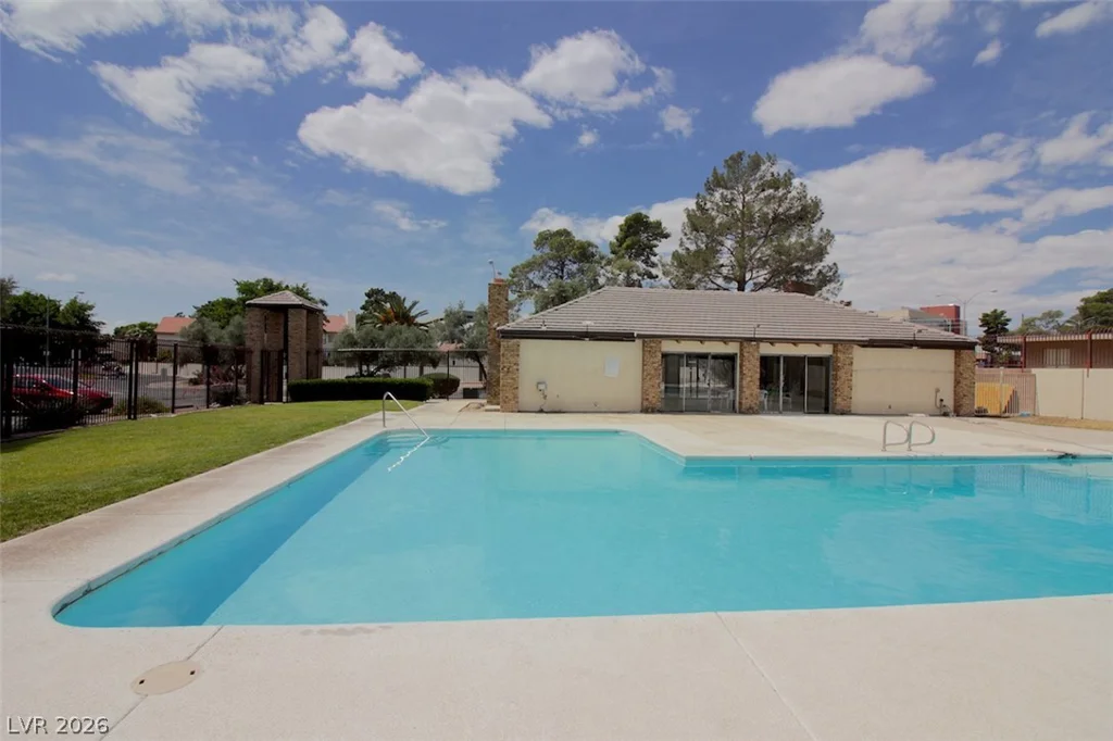 1404 Santa Anita, Las Vegas, NV 89119