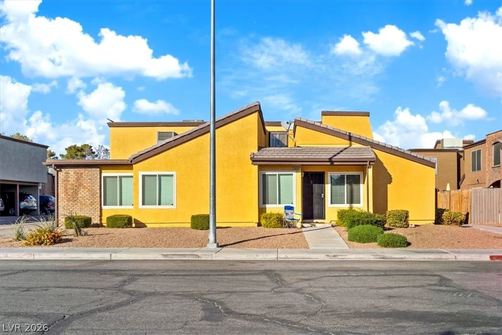 1404 Santa Anita, Las Vegas, NV 89119
