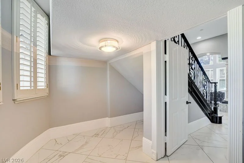 3465 Pama, Las Vegas, NV 89120