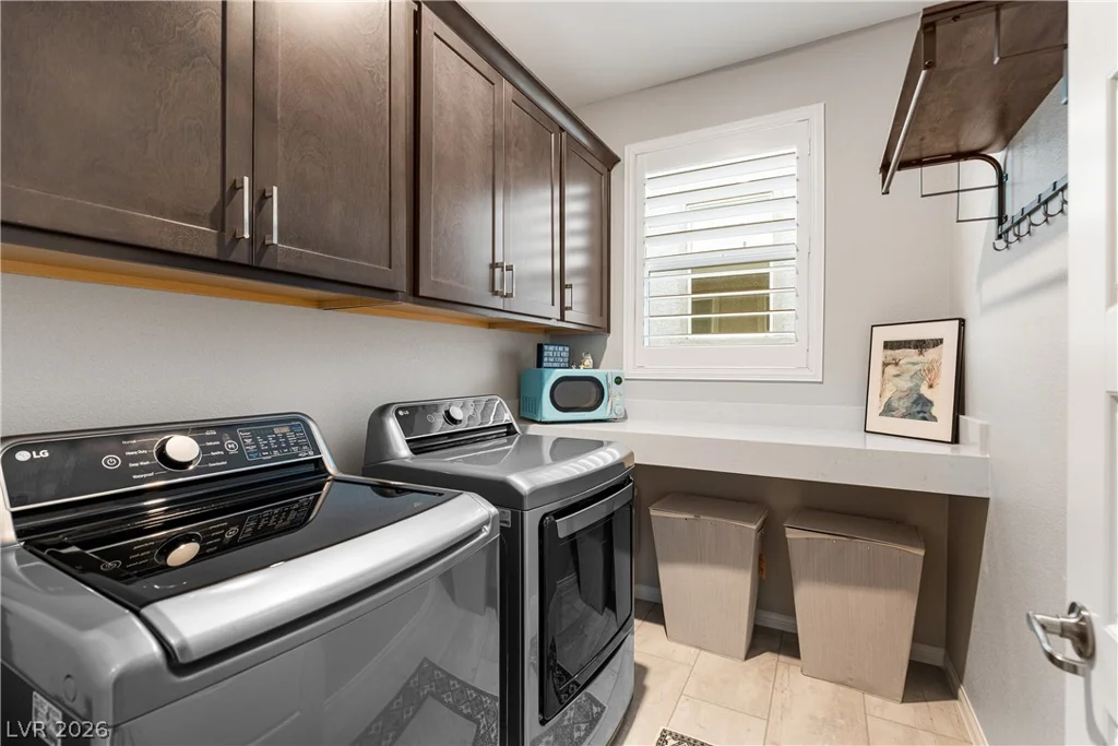 1079 Page Park, Henderson, NV 89011