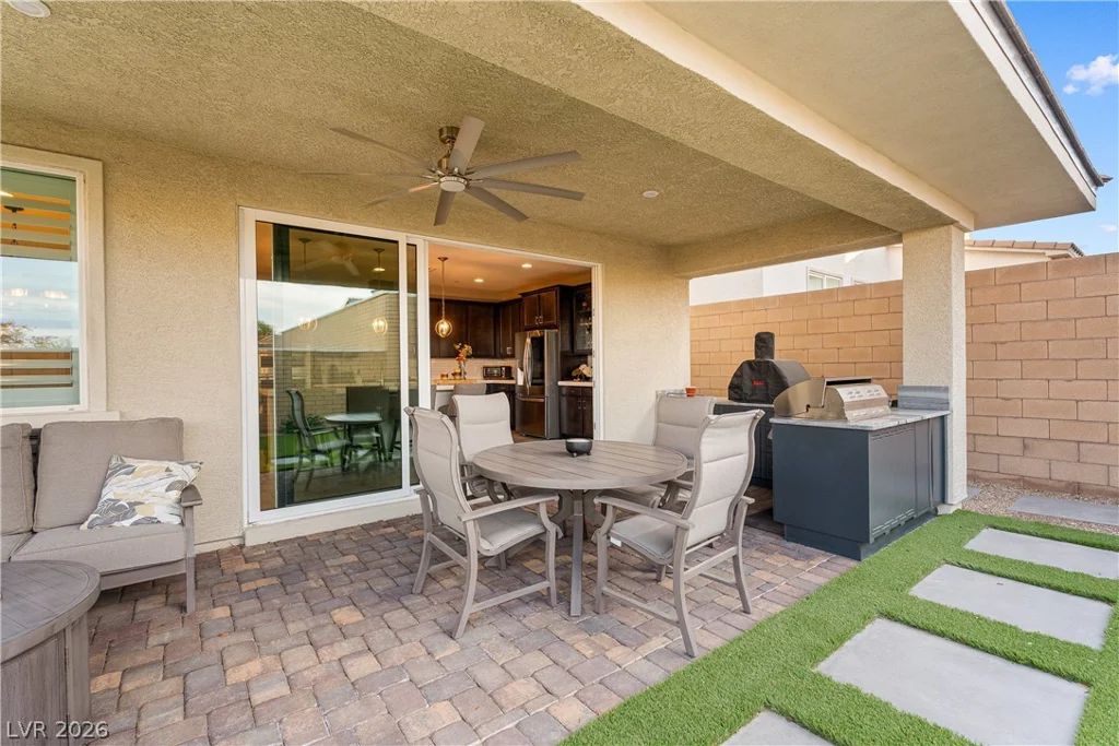 1079 Page Park, Henderson, NV 89011