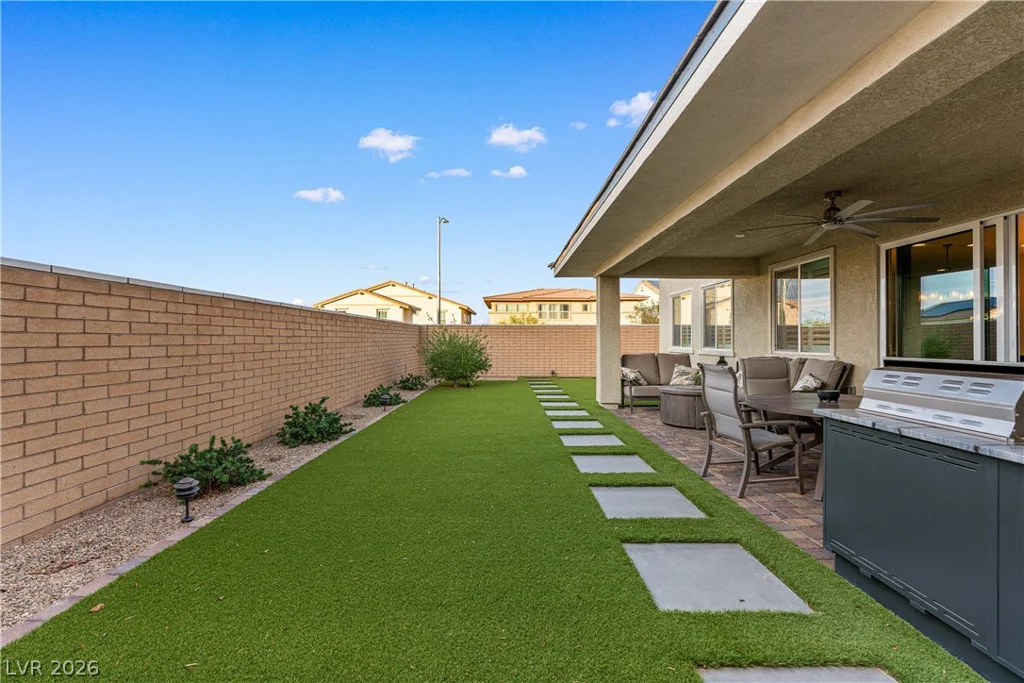 1079 Page Park, Henderson, NV 89011