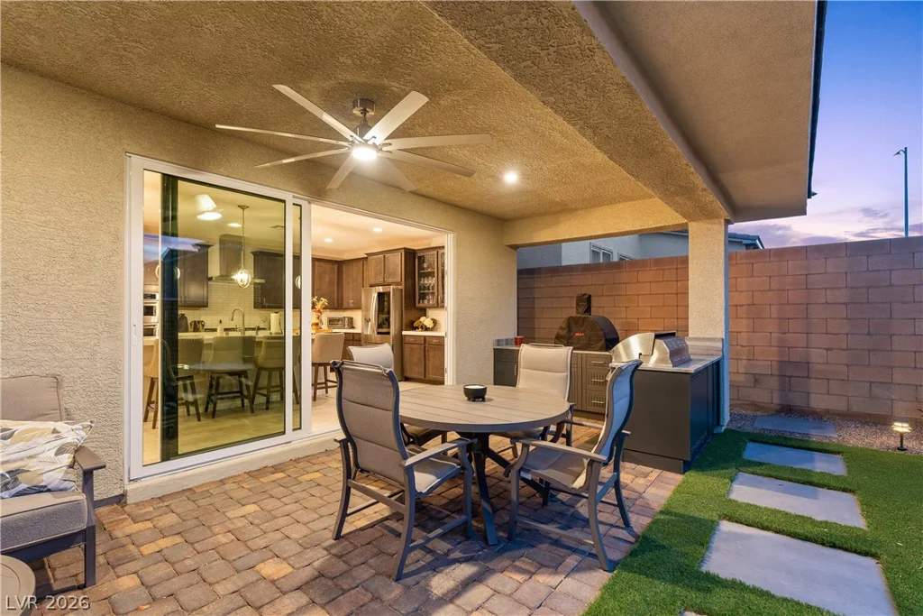 1079 Page Park, Henderson, NV 89011