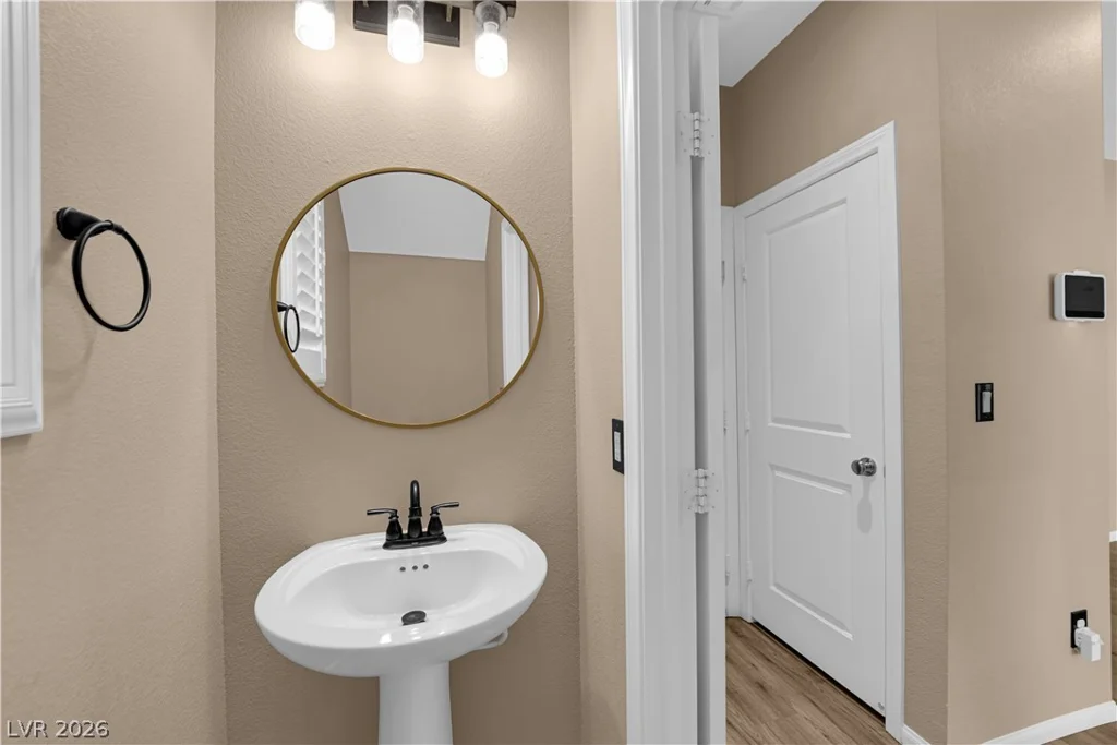 915 Harbor, Henderson, NV 89002