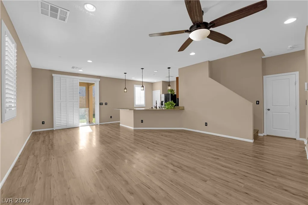 915 Harbor, Henderson, NV 89002