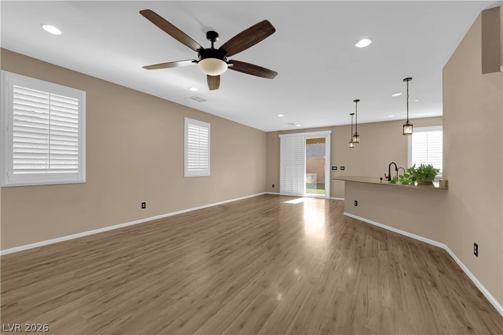 915 Harbor, Henderson, NV 89002