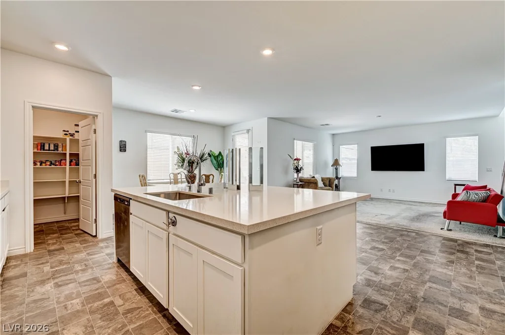 4837 Spanish River, North Las Vegas, NV 89031