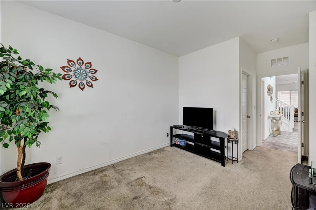 4837 Spanish River, North Las Vegas, NV 89031