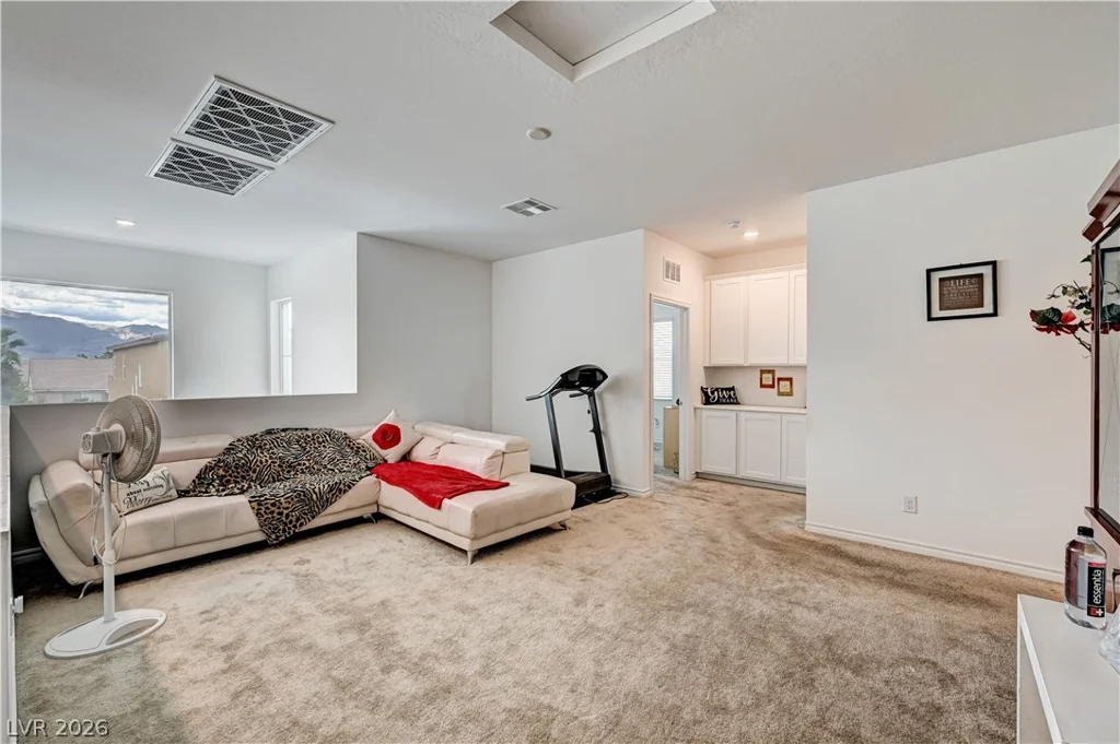 4837 Spanish River, North Las Vegas, NV 89031