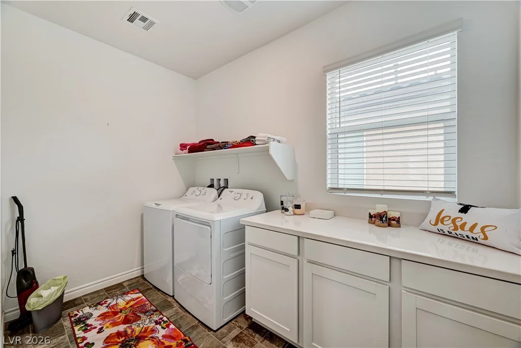 4837 Spanish River, North Las Vegas, NV 89031