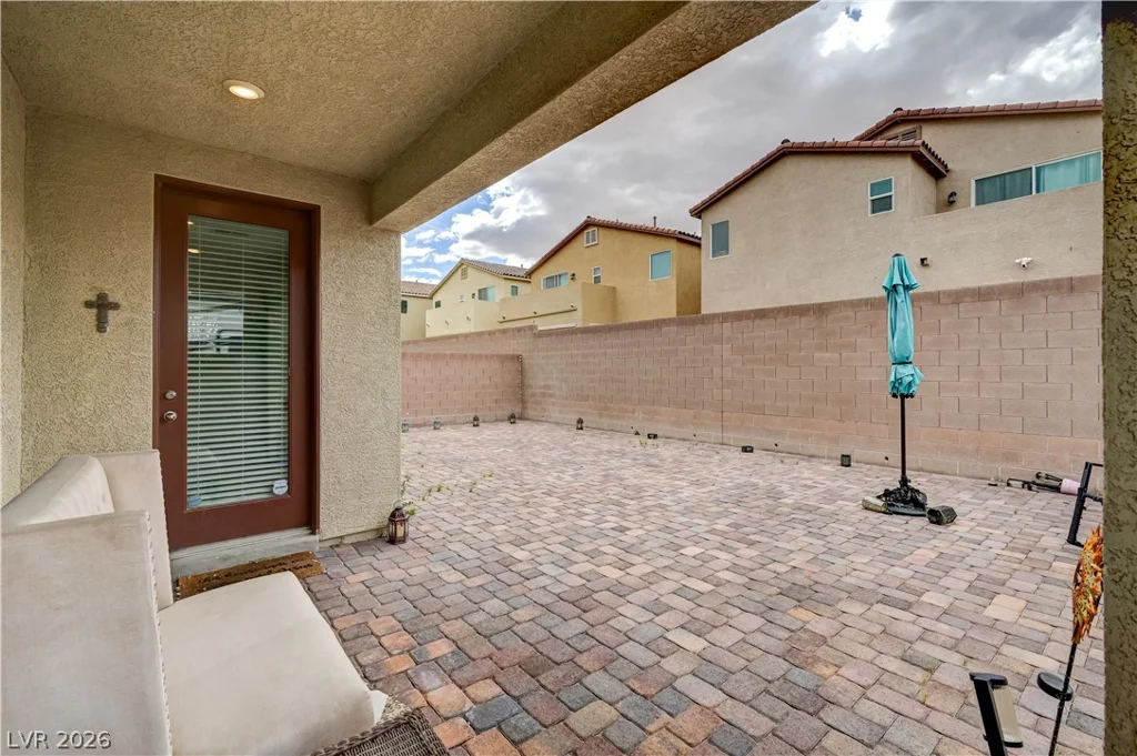 4837 Spanish River, North Las Vegas, NV 89031